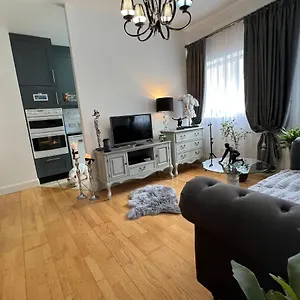 https://lovely-apartment-in-cork.hotel-killarney.com